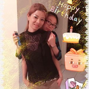 Meet your Posher, Lisa